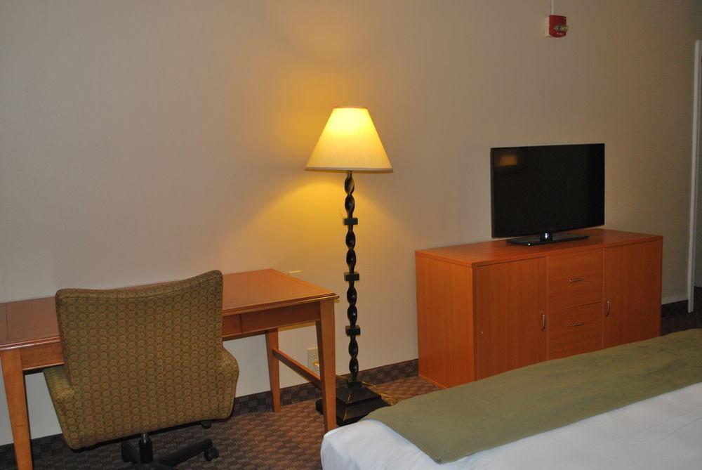 Rodeway Inn Duncanville Εξωτερικό φωτογραφία