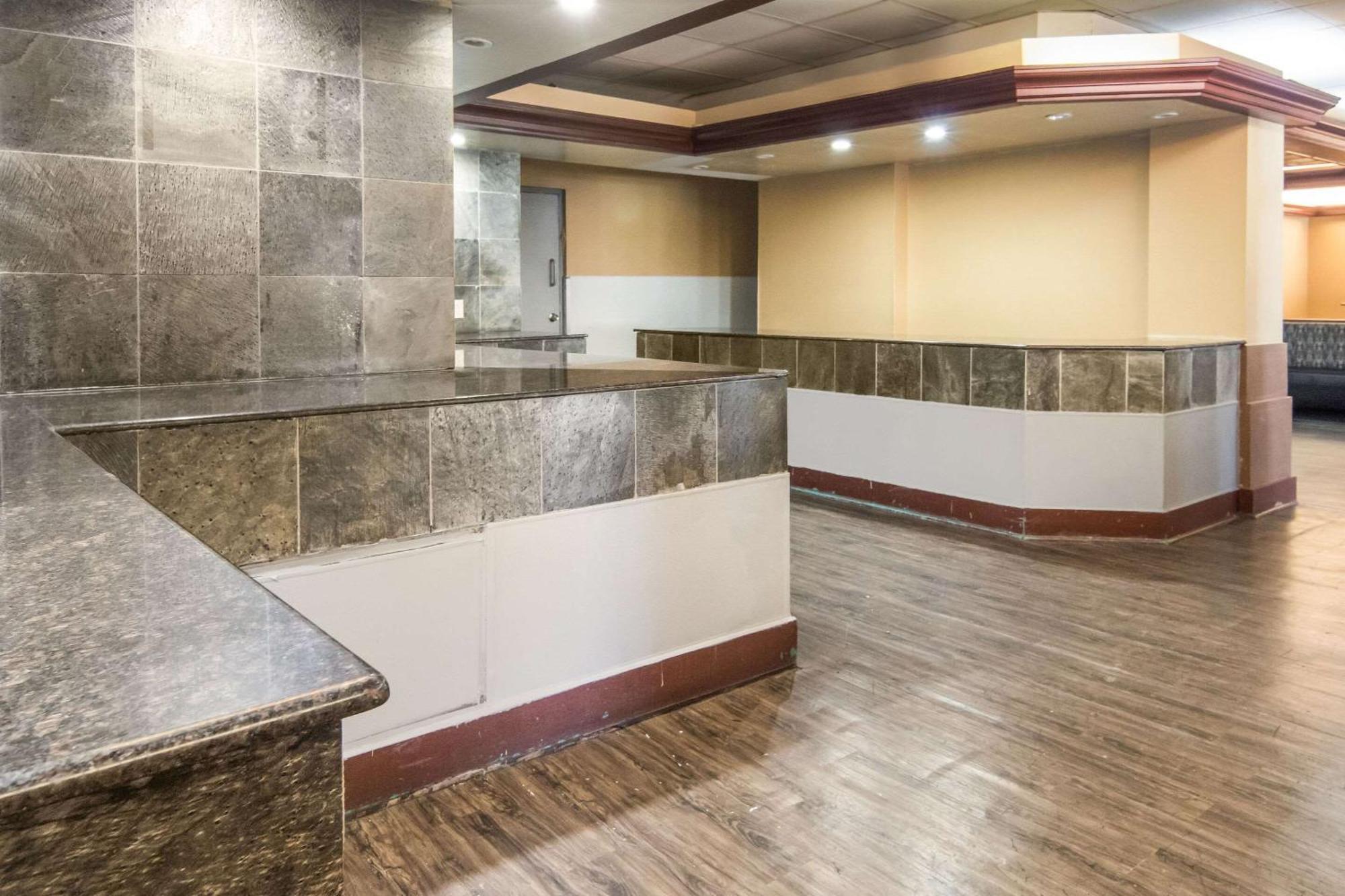 Rodeway Inn Duncanville Εξωτερικό φωτογραφία