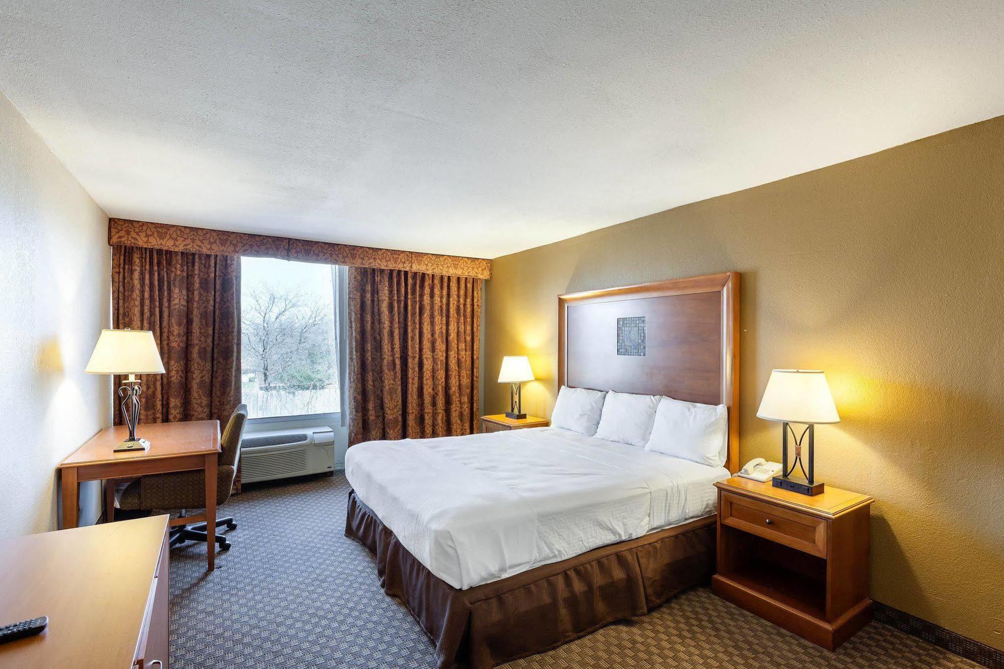 Rodeway Inn Duncanville Εξωτερικό φωτογραφία