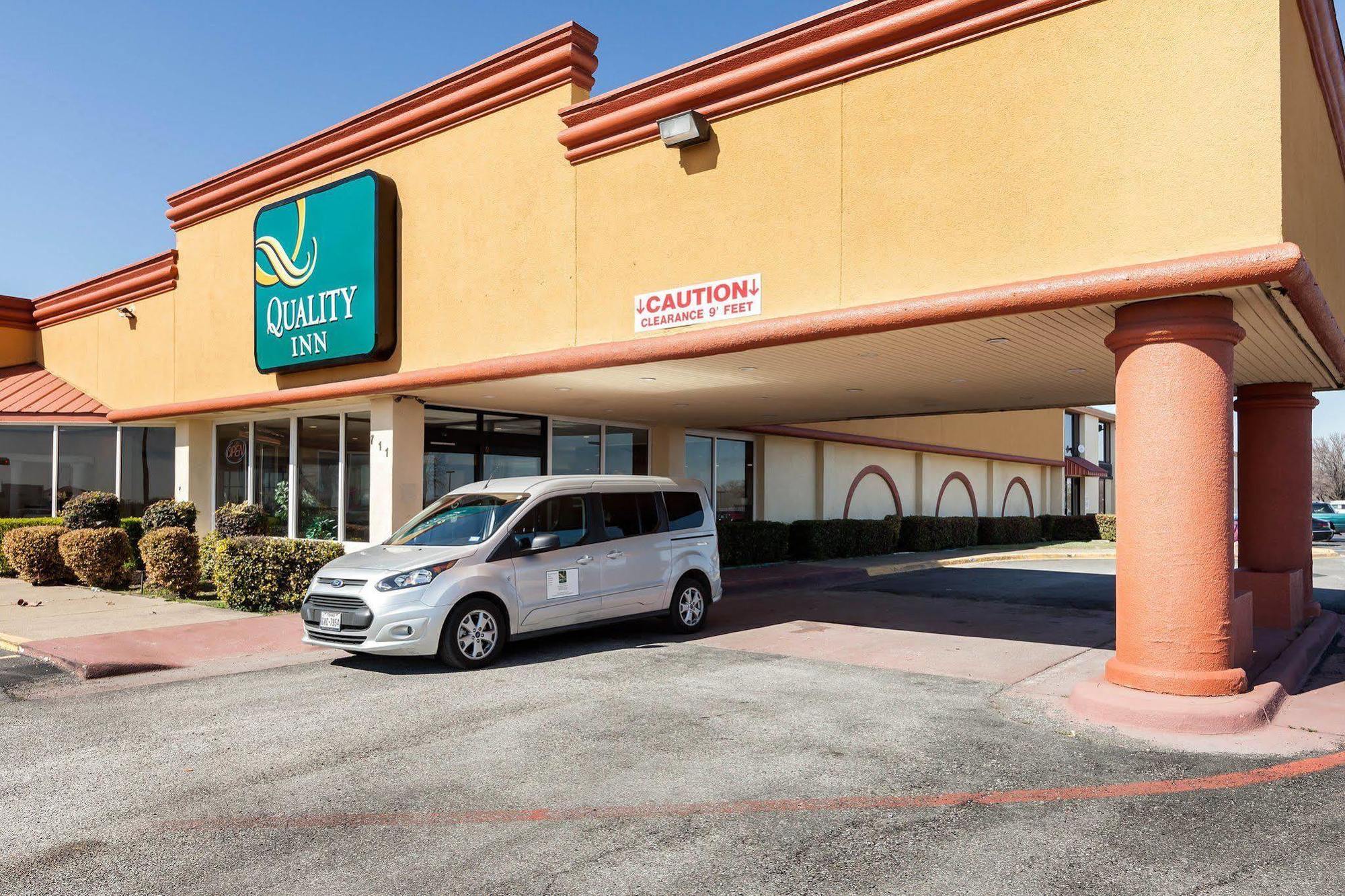 Rodeway Inn Duncanville Εξωτερικό φωτογραφία